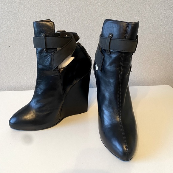 NIB PROENZA SCHOULER Black Nappa Cindy Wedge Booties SZ 40